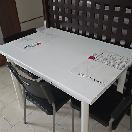 פסקיארה דל גארדה La Torretta Apartment מראה חיצוני תמונה