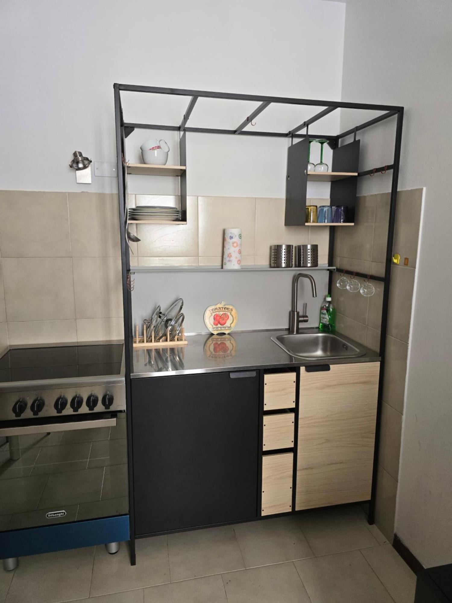 פסקיארה דל גארדה La Torretta Apartment מראה חיצוני תמונה