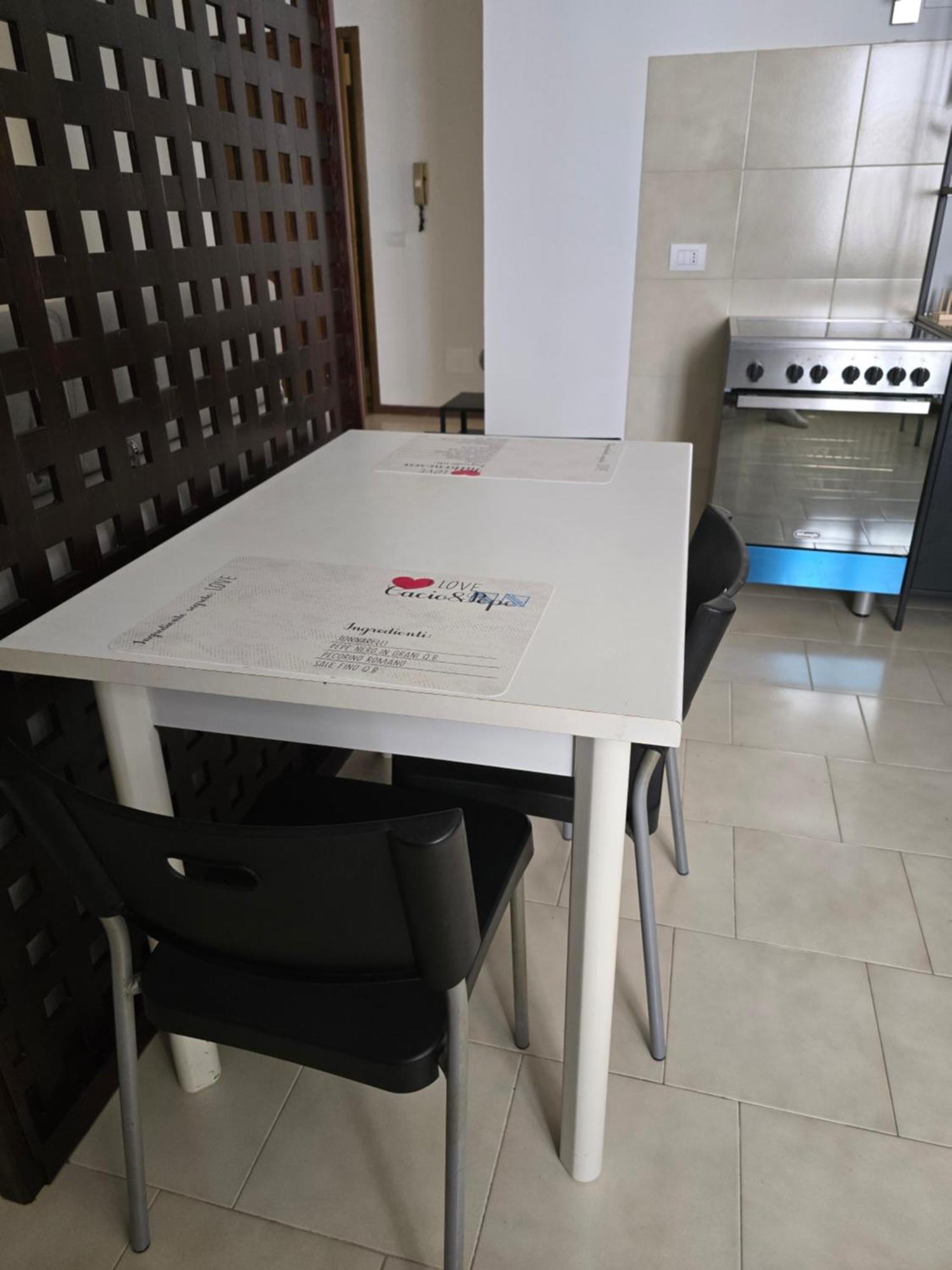 פסקיארה דל גארדה La Torretta Apartment מראה חיצוני תמונה