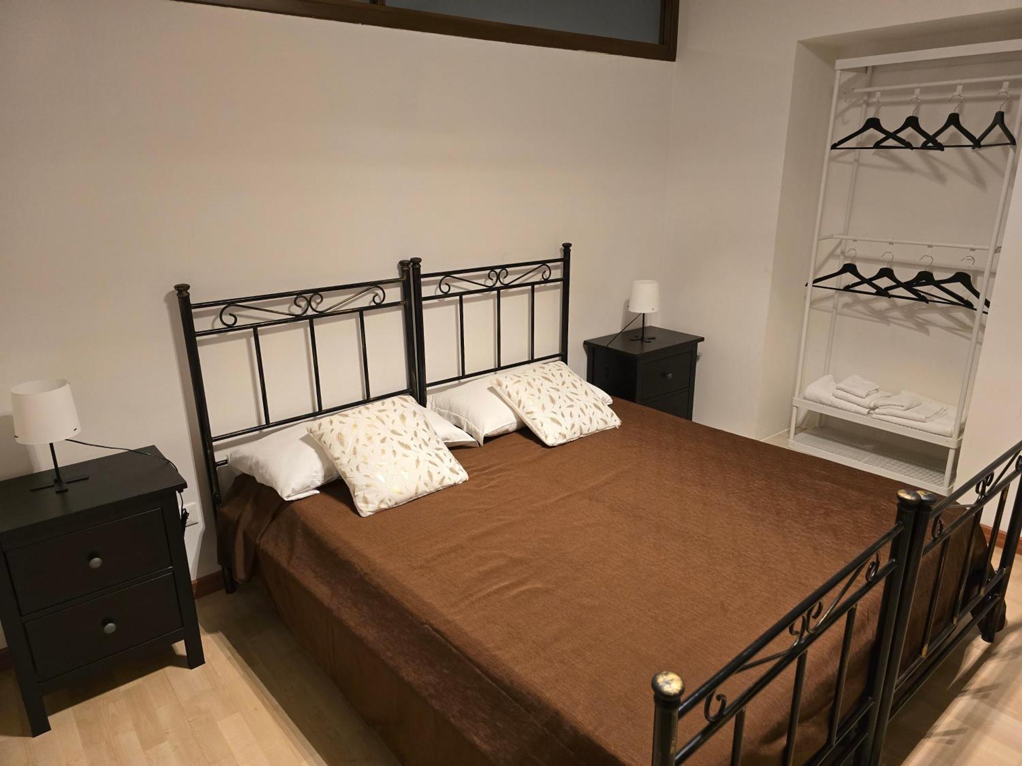 פסקיארה דל גארדה La Torretta Apartment מראה חיצוני תמונה
